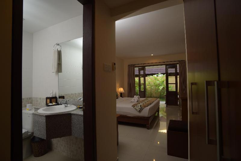 Sri Phala Resort & Villa Sanur Quarto foto